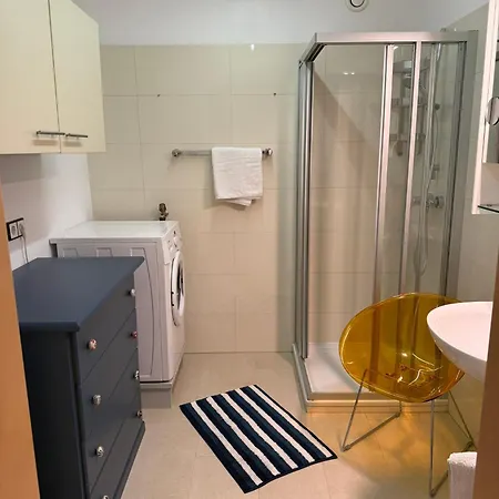 Charmante Im Weinort アパート Krustetten